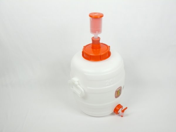 20 Liter Getränkefass rund von Speidel Mostfass mit Hahn NW 10 und Getränkeschützer. - Bild 1